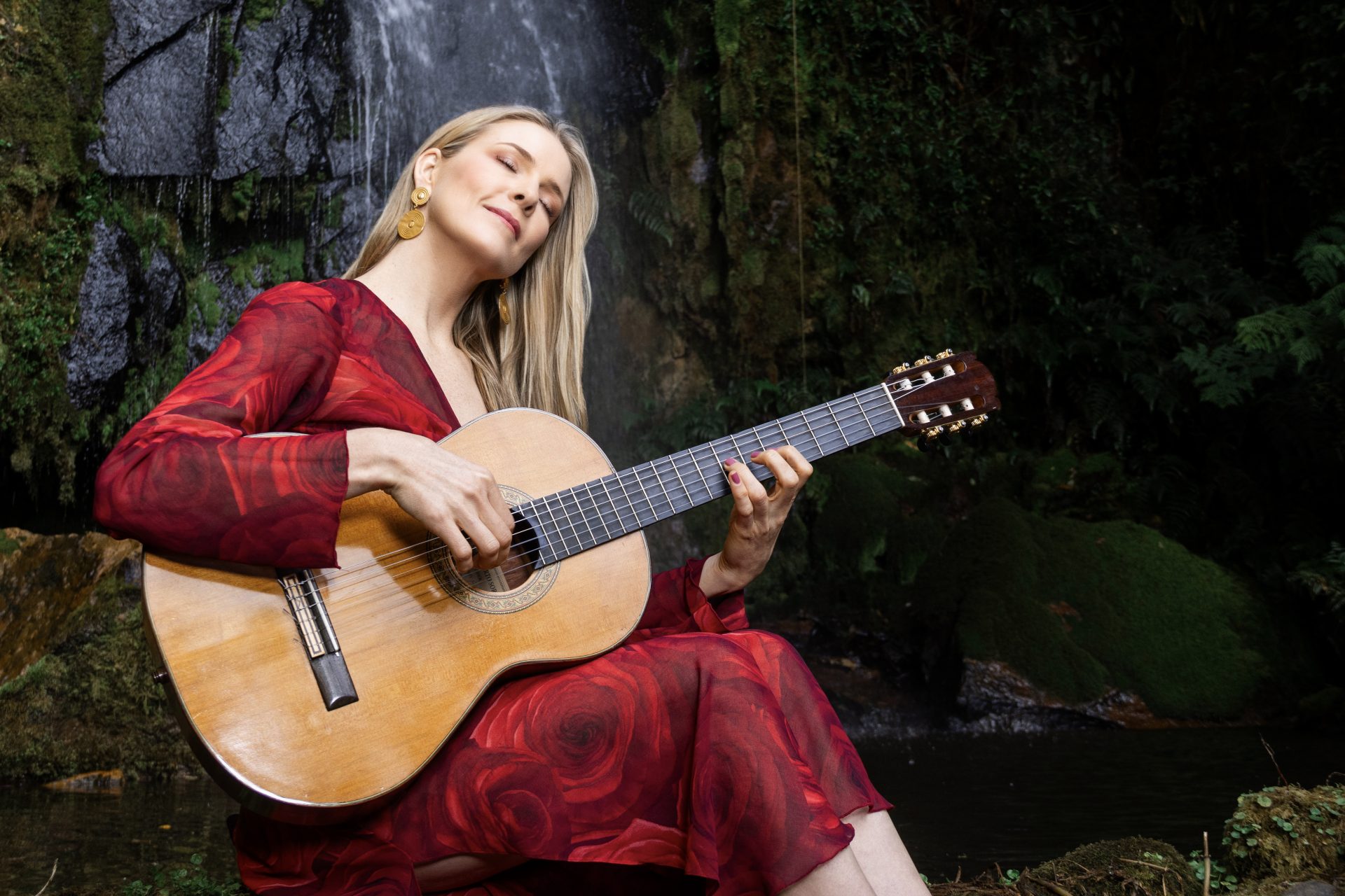 Katie James: “Para cualquier artista el amor fue, es y será eterna fuente de inspiración”